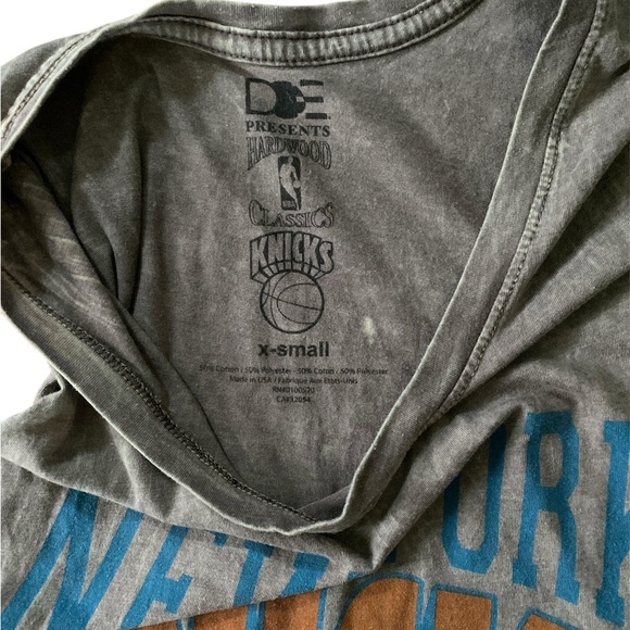 New York Knicks Graphic Tank Top - Picture 5 of 10